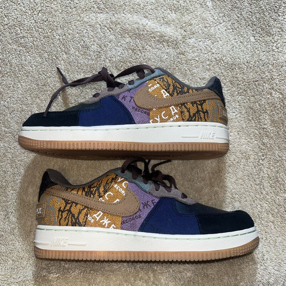 Size 2y Air Force 1 x Travis Scott Low Cactus Jack